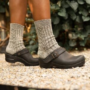 DANSKO Ingrid Slip On Mules Leather in Antique Brown Oiled Size 39 (US 8.5-9)